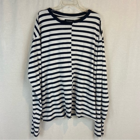 PacSun Black and White Striped Long Sleeved Tee Oversized Asymmetric Large - Picture 3 of 9